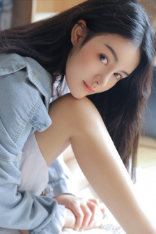 家里没人半夜就和姐姐