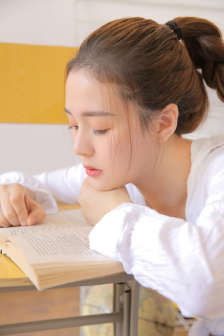 蛇舌电影下载